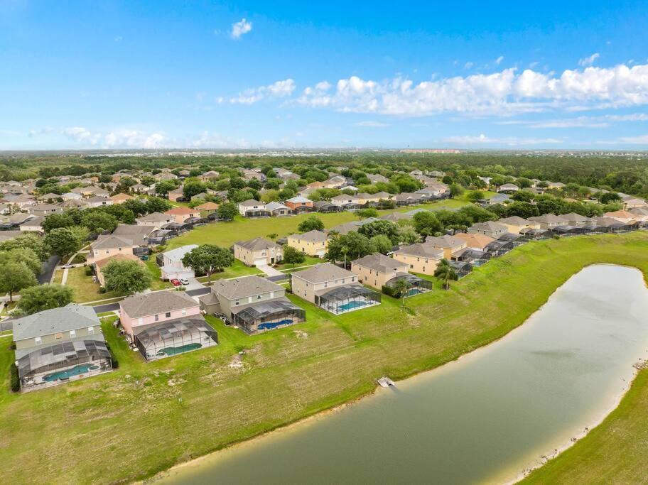 Lakeview W/8 Bedroom 5 Kingsuite 3 Miles To Disney Киссимми Экстерьер фото