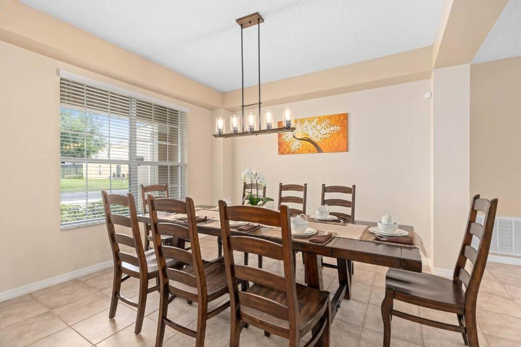 Lakeview W/8 Bedroom 5 Kingsuite 3 Miles To Disney Киссимми Экстерьер фото