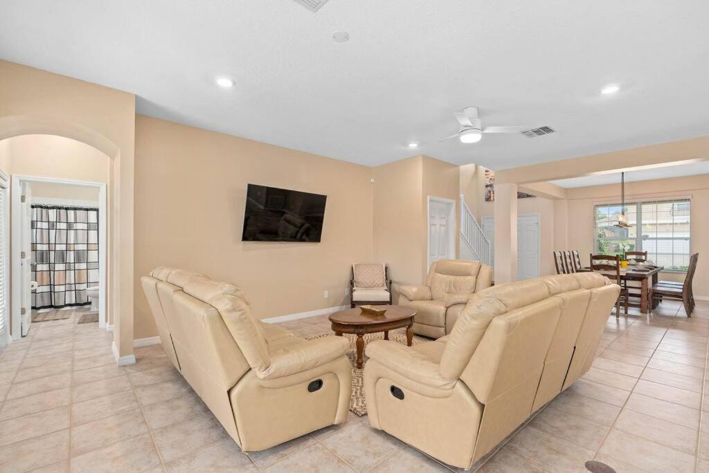 Lakeview W/8 Bedroom 5 Kingsuite 3 Miles To Disney Киссимми Экстерьер фото